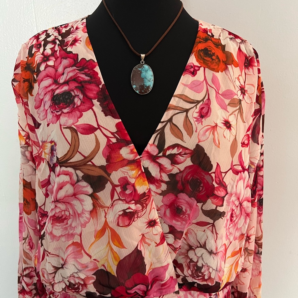 Express floral V-neck, long sleeve flower blouse